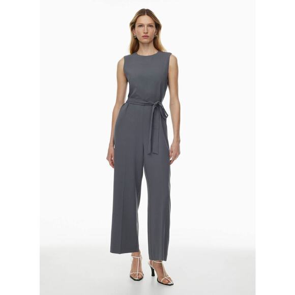 NWT Aritza Babaton Women’s Office Jumpsuit Size Large in Vintage Navy